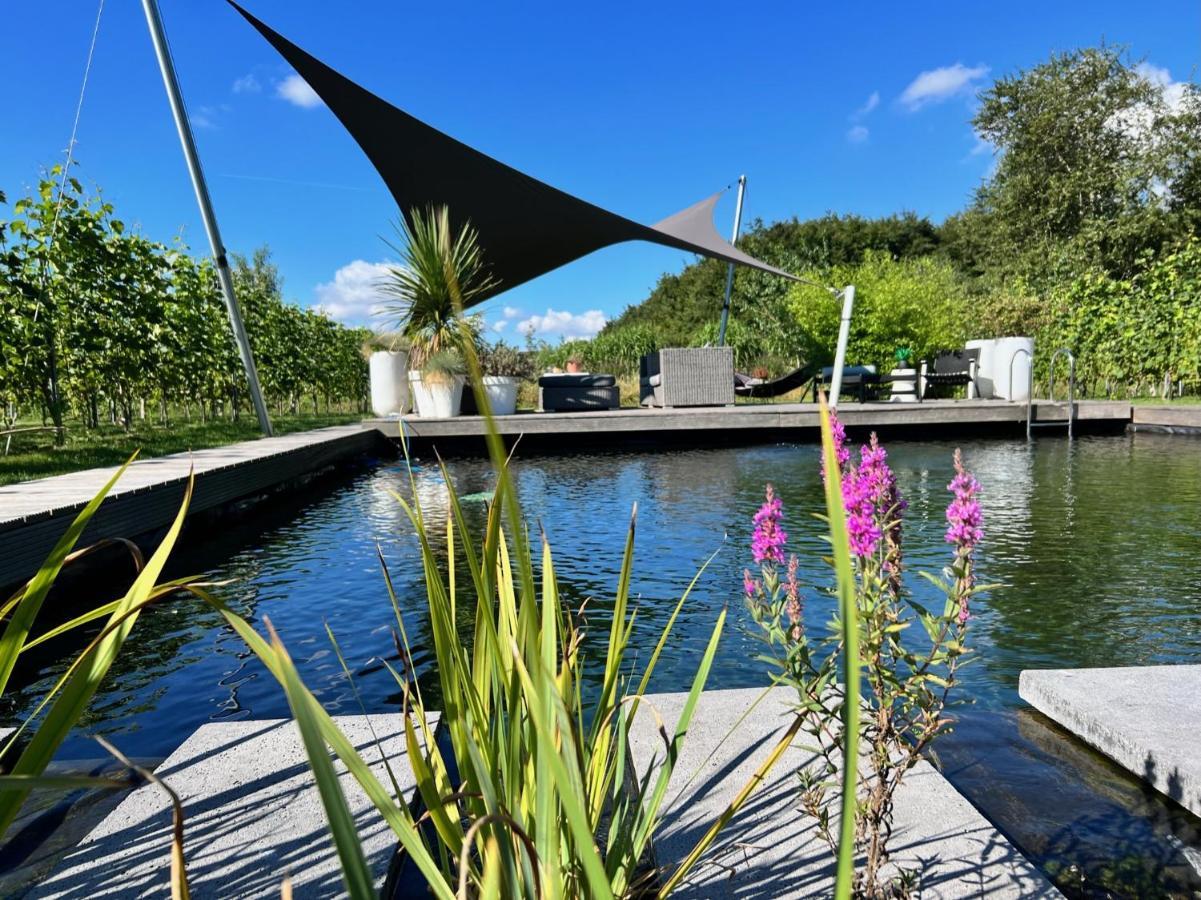 Life Contains Beautiful Things Vila Almere Exterior foto